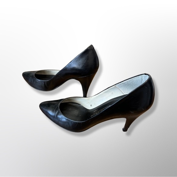 Caressa Made In Spain 3in Black Leather Heels, Women’s Size 4.5 - Picture 1 of 11